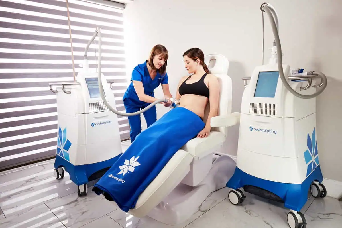 Why Toronto’s CoolSculpting Clinics Excel Nationwide